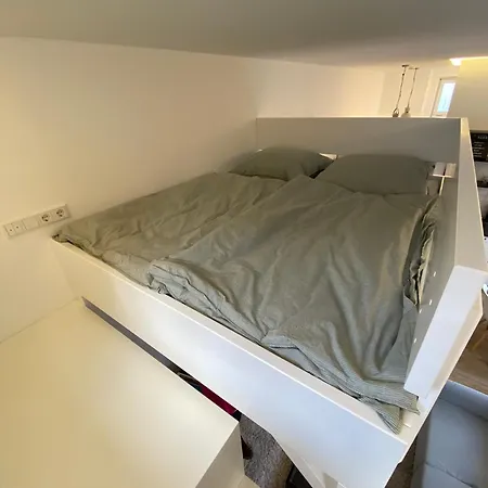 Schoene, Moderne Wohnung Mit Grosszuegiger Terasse Essen Exterior photo