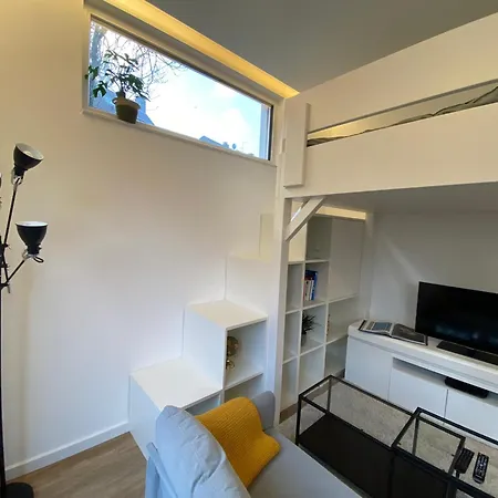 Schoene, Moderne Wohnung Mit Grosszuegiger Terasse Essen Exterior photo
